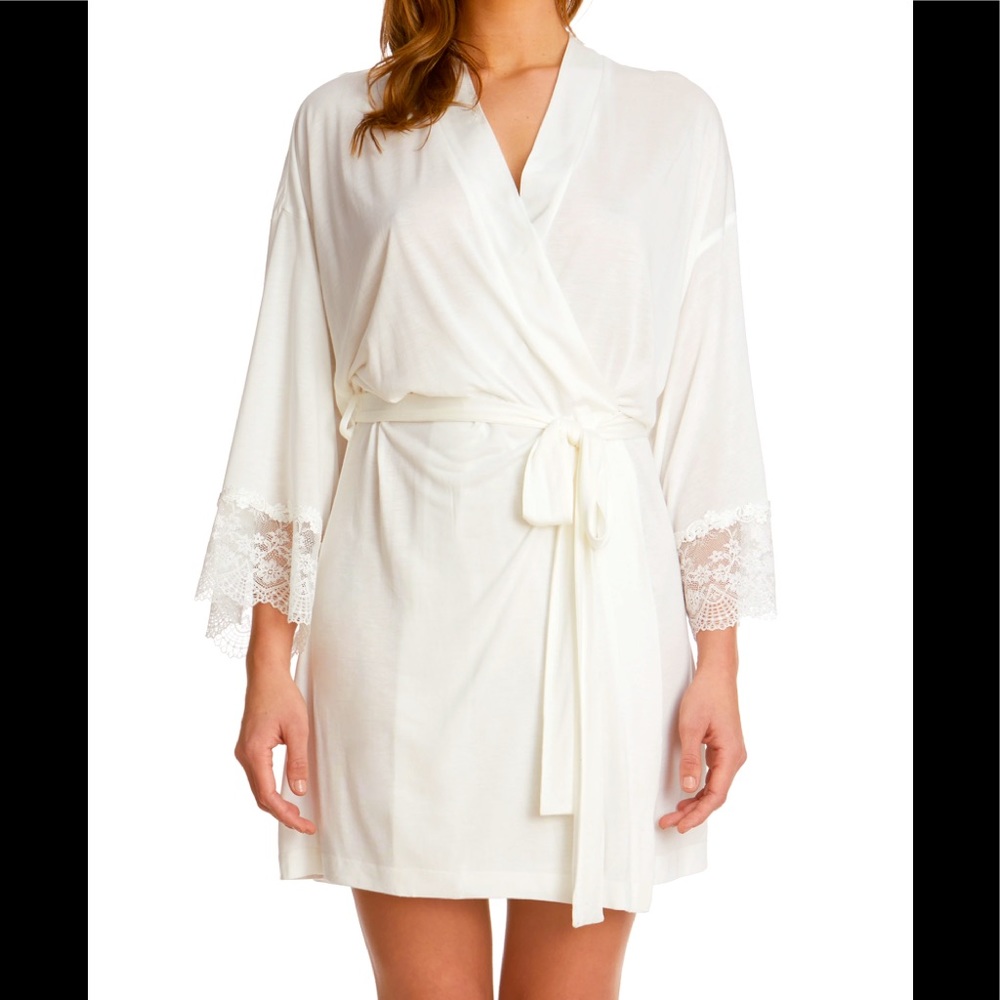 Wedding Season!!! 💒💍Hanky Panky - White lace robe - M/L: New With Tags